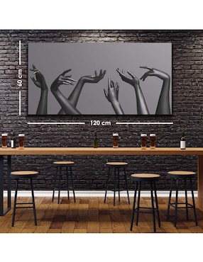 Cuadro decorativo Canvas Art Manos femeninas elegantes con barniz a registro