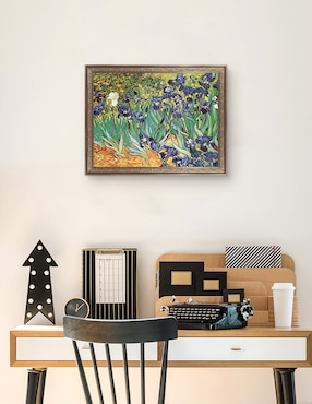 Cuadro decorativo Van Gogh – Jardín de iris de Portfolio Arts Group técnica mixta Cuadros Jr