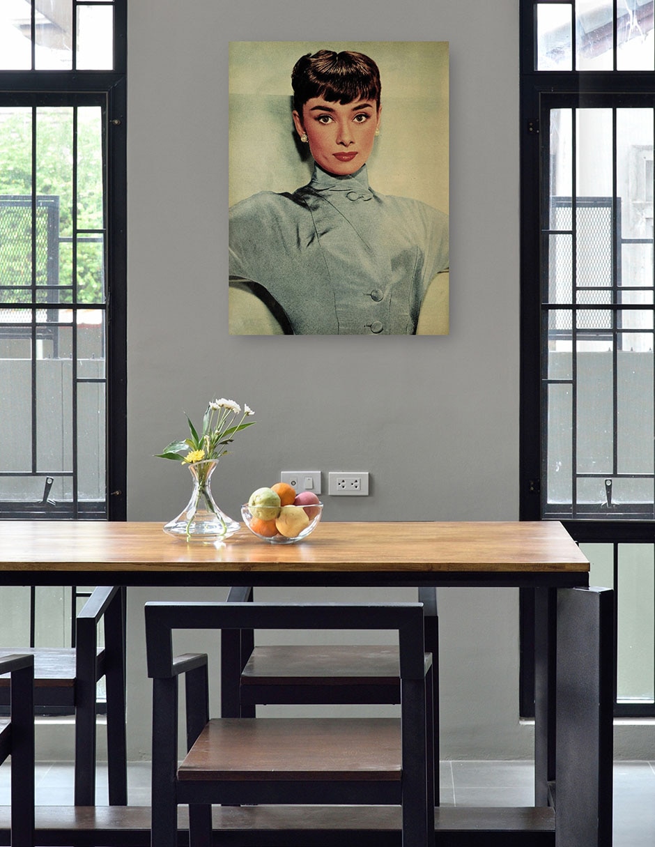 Cuadro decorativo Audrey Hepburn, 1953 técnica mixta Retratos 4