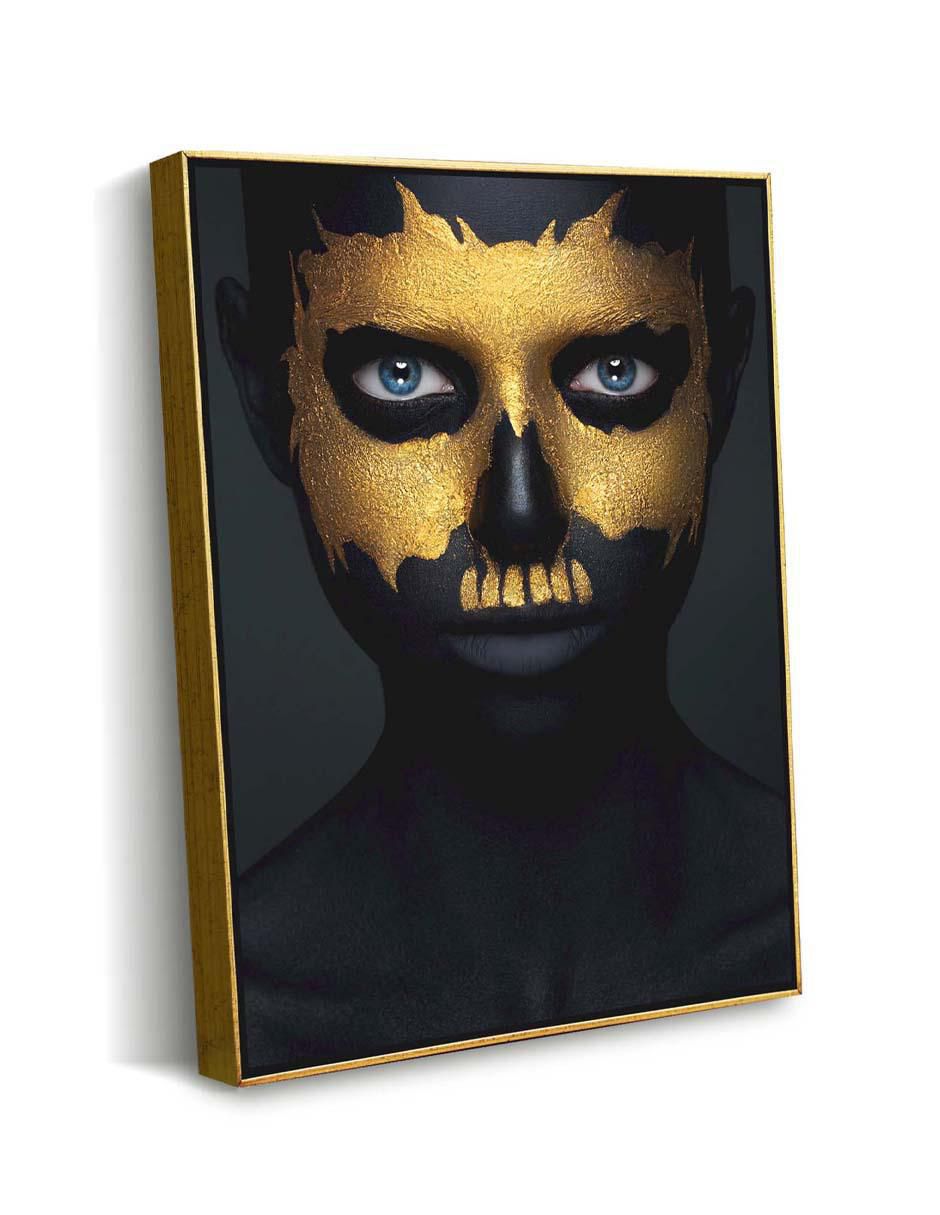 Cuadro decorativo Mujer labios goteando dorado con barniz a registro 2