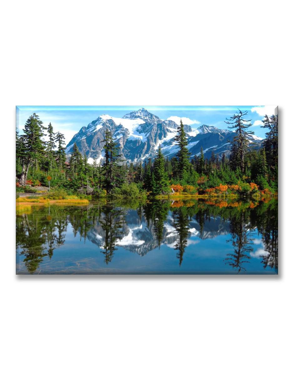 Cuadro decorativo Reflejo de bosque y montañas