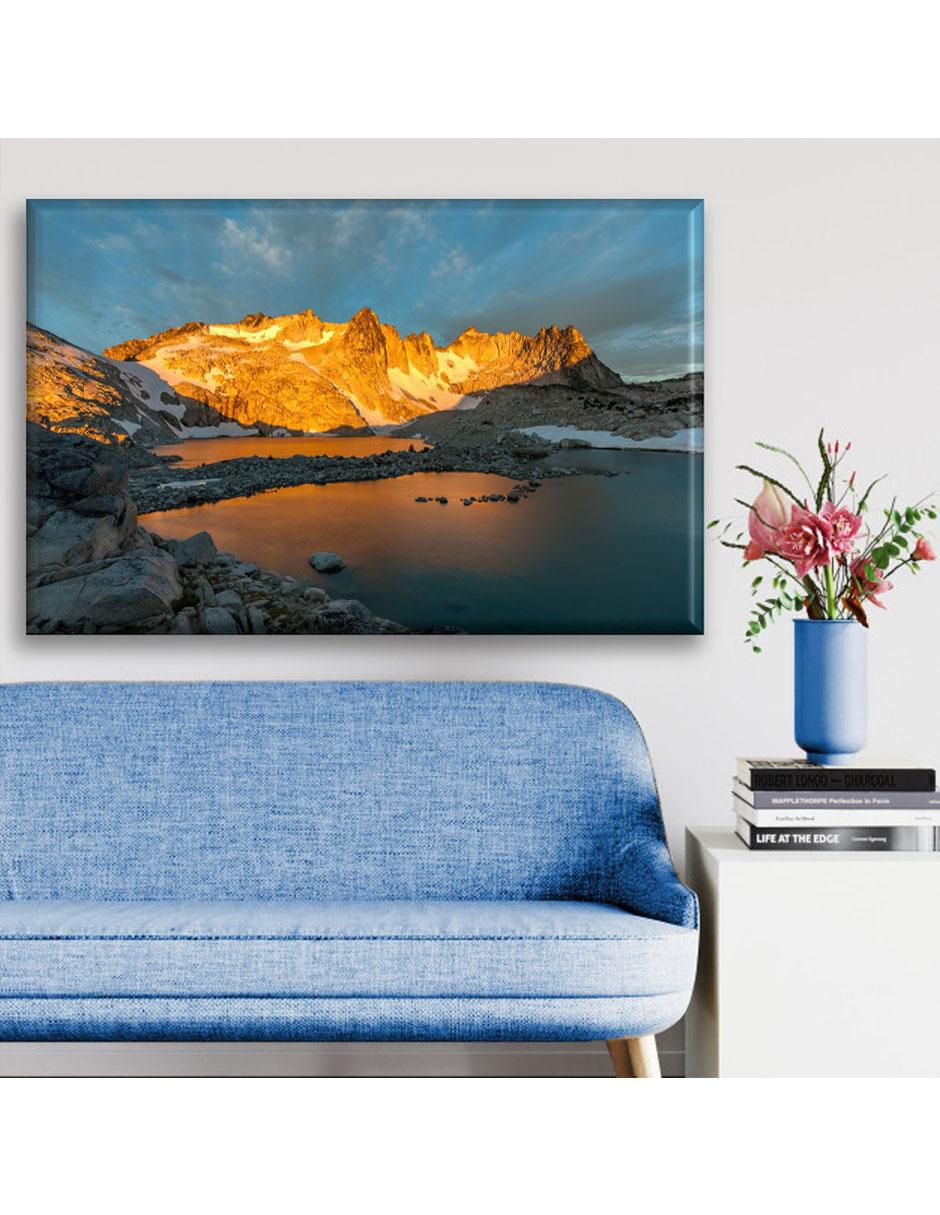 Cuadro decorativo Montaña iluminada por el sol 3