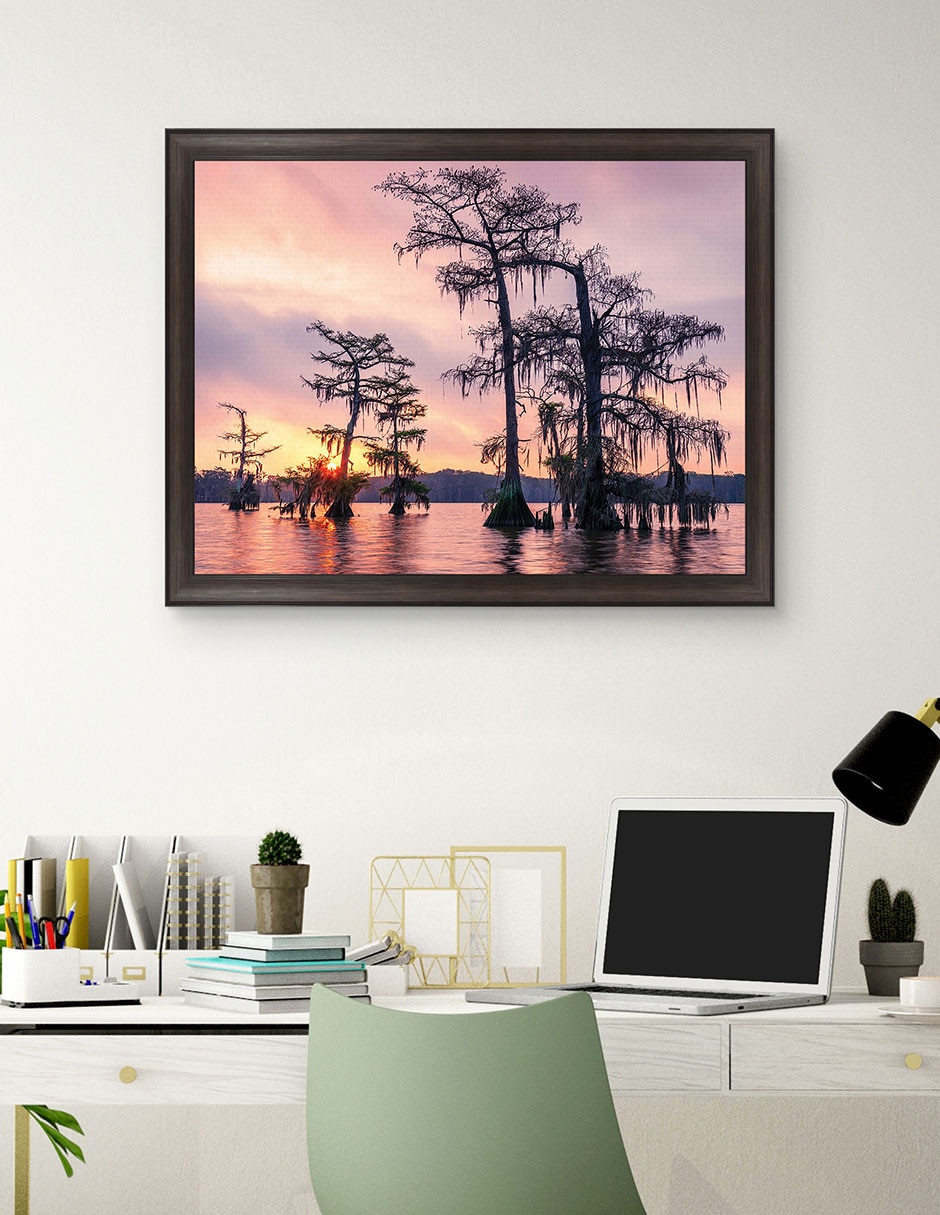 Cuadro decorativo Amanecer sobre el lago Palourde de Andy Crawford técnica mixta 3