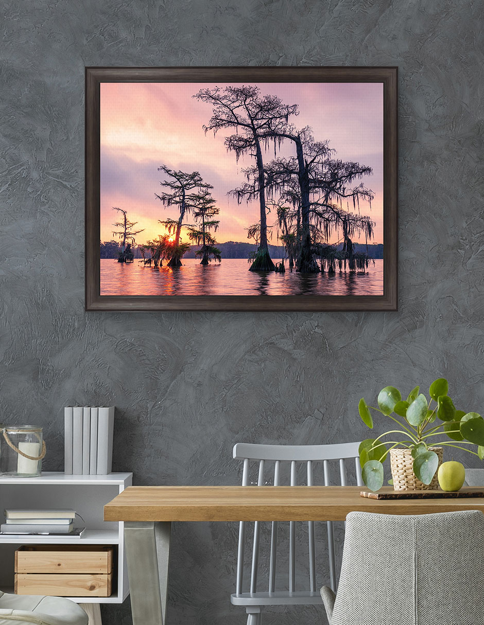 Cuadro decorativo Amanecer sobre el lago Palourde de Andy Crawford técnica mixta 4
