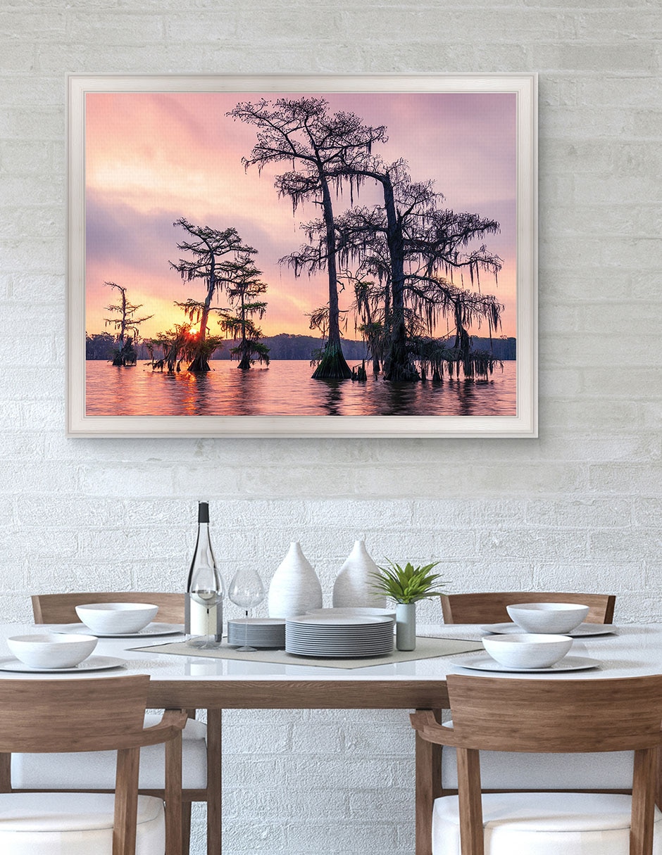 Cuadro decorativo Amanecer sobre el lago Palourde de Andy Crawford técnica mixta 3